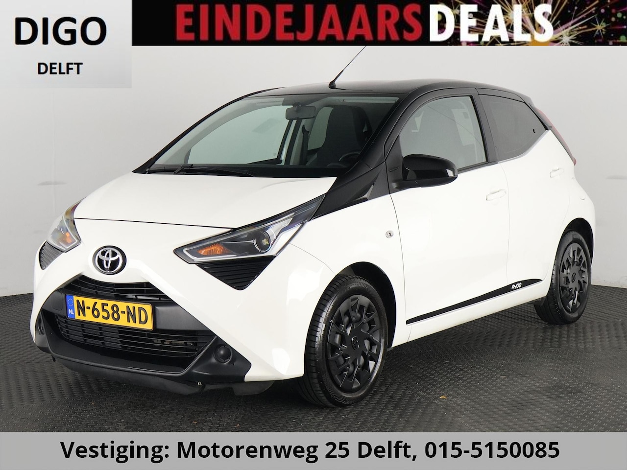 Toyota Aygo - 1.0 VVT-i XPLAY BI-TONE AUTOMAAT GARANTIE 9-2030 ! CAMERA. AIRCO. - AutoWereld.nl