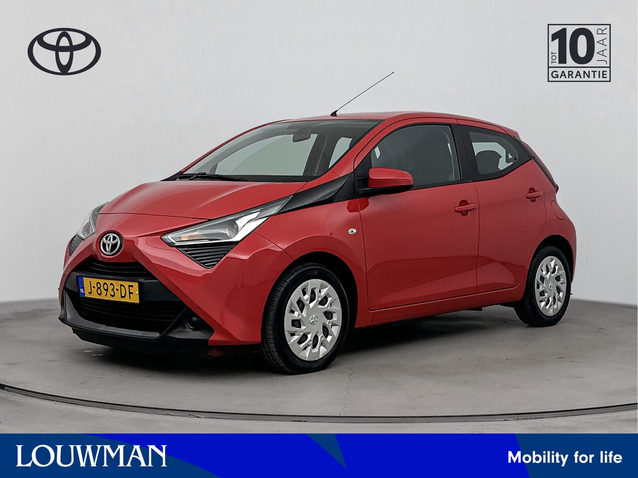 Toyota Aygo - 1.0 VVT-i x-play | NL-auto | Airco | Parkeercamera | Apple Carplay -/ Android Auto | - AutoWereld.nl