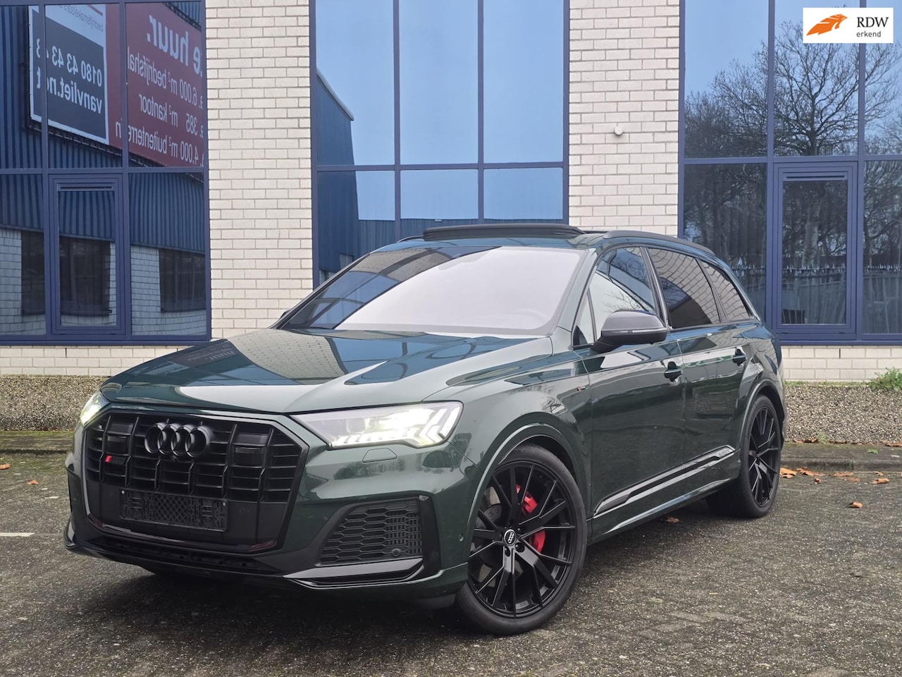 Audi Q7 SQ7 - 55 TFSI e quattro/ RS Seats Full /Uniek Goodwood Green! - AutoWereld.nl