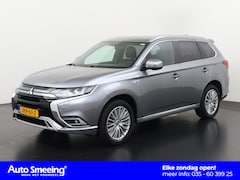 Mitsubishi Outlander - 2.4 PHEV Instyle | Trekhaak | Leder | Elektr stoelbediening | Zondag open