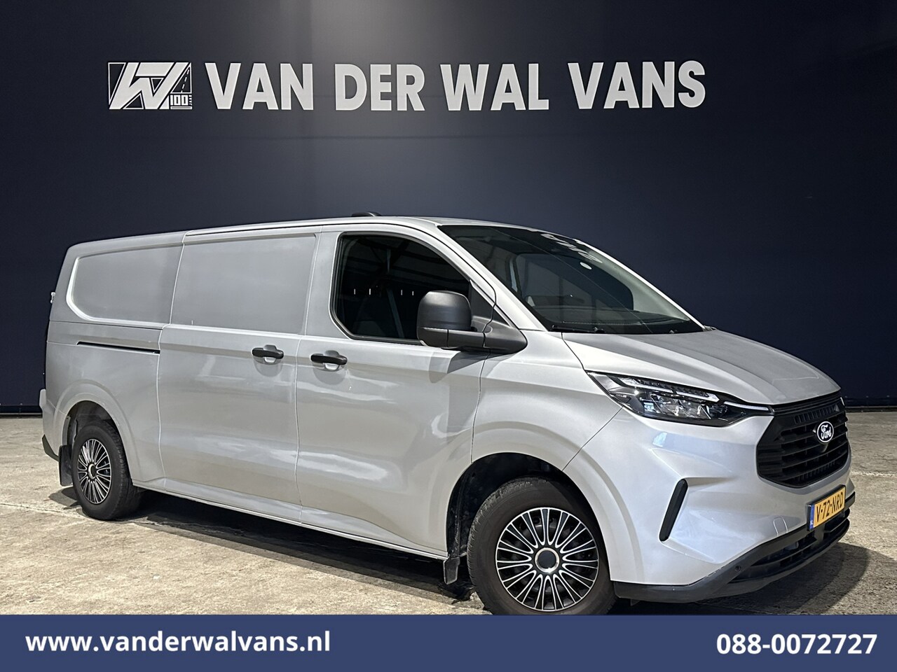 Ford Transit Custom - 2.0 TDCI 136pk L2H1 Euro6 Airco | Camera | LED | Cruisecontrol | Verwarmde voorruit Parkee - AutoWereld.nl
