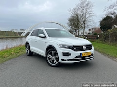 Volkswagen T-Roc - 1.5 TSI 3x R-line|ACC|Stoelverw|LED|Carplay