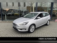 Ford Focus Wagon - 1.0 EcoBoost 125pk Titanium | PDC | Trekhaak | Voorruitverwarming
