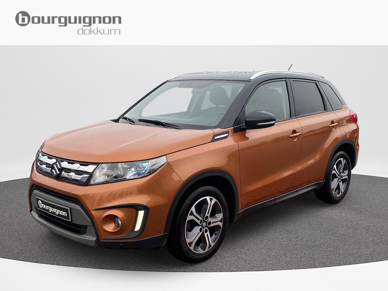Suzuki Vitara - 1.6 High Executive | Automaat | Trekhaak | Pano Dak | Navi | Clima | - AutoWereld.nl