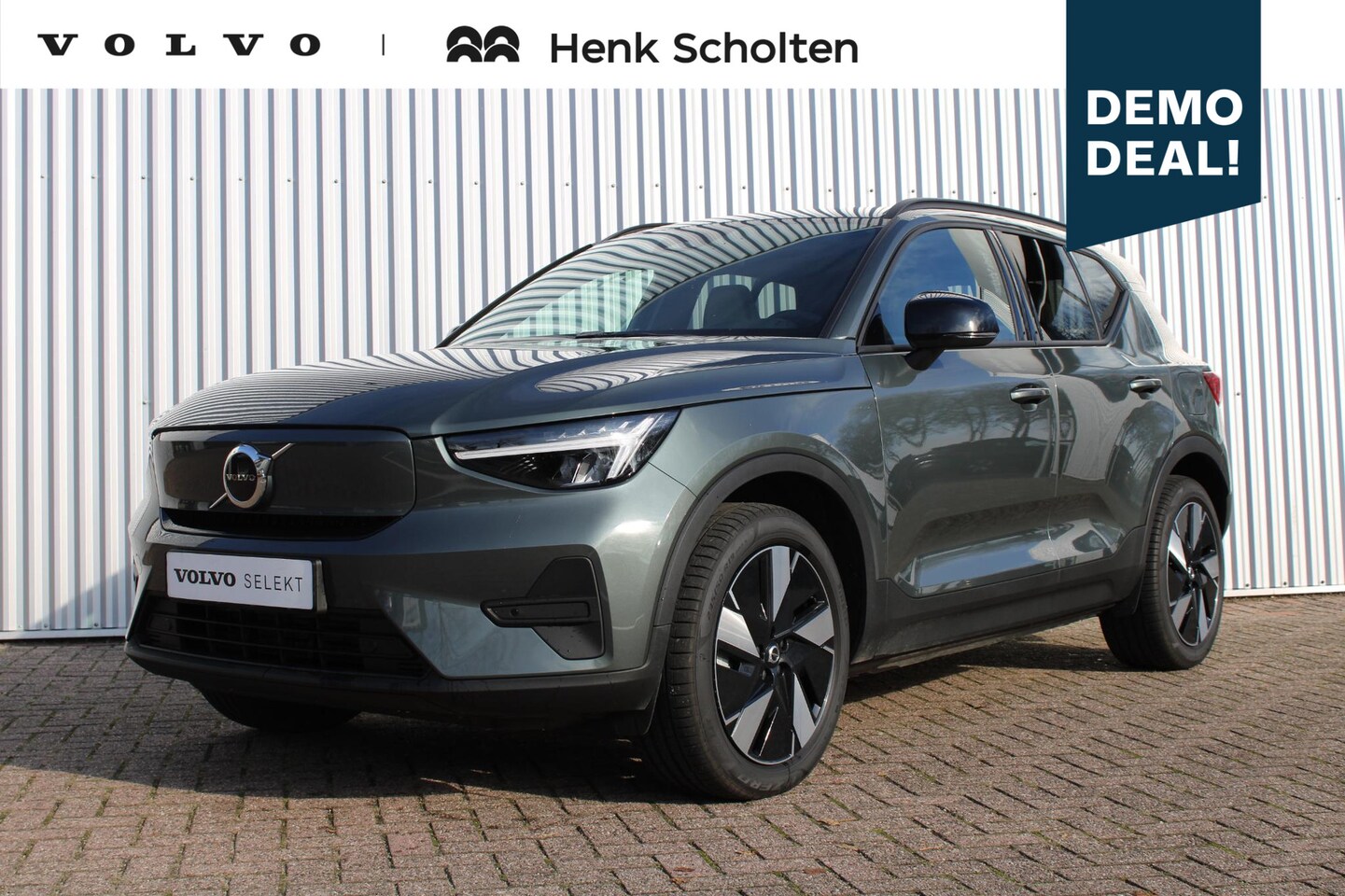 Volvo EX40 - Single Motor Extended Range Business Ed. 82 kWh Single Motor Extended Range Business Ed. 82 kWh - AutoWereld.nl