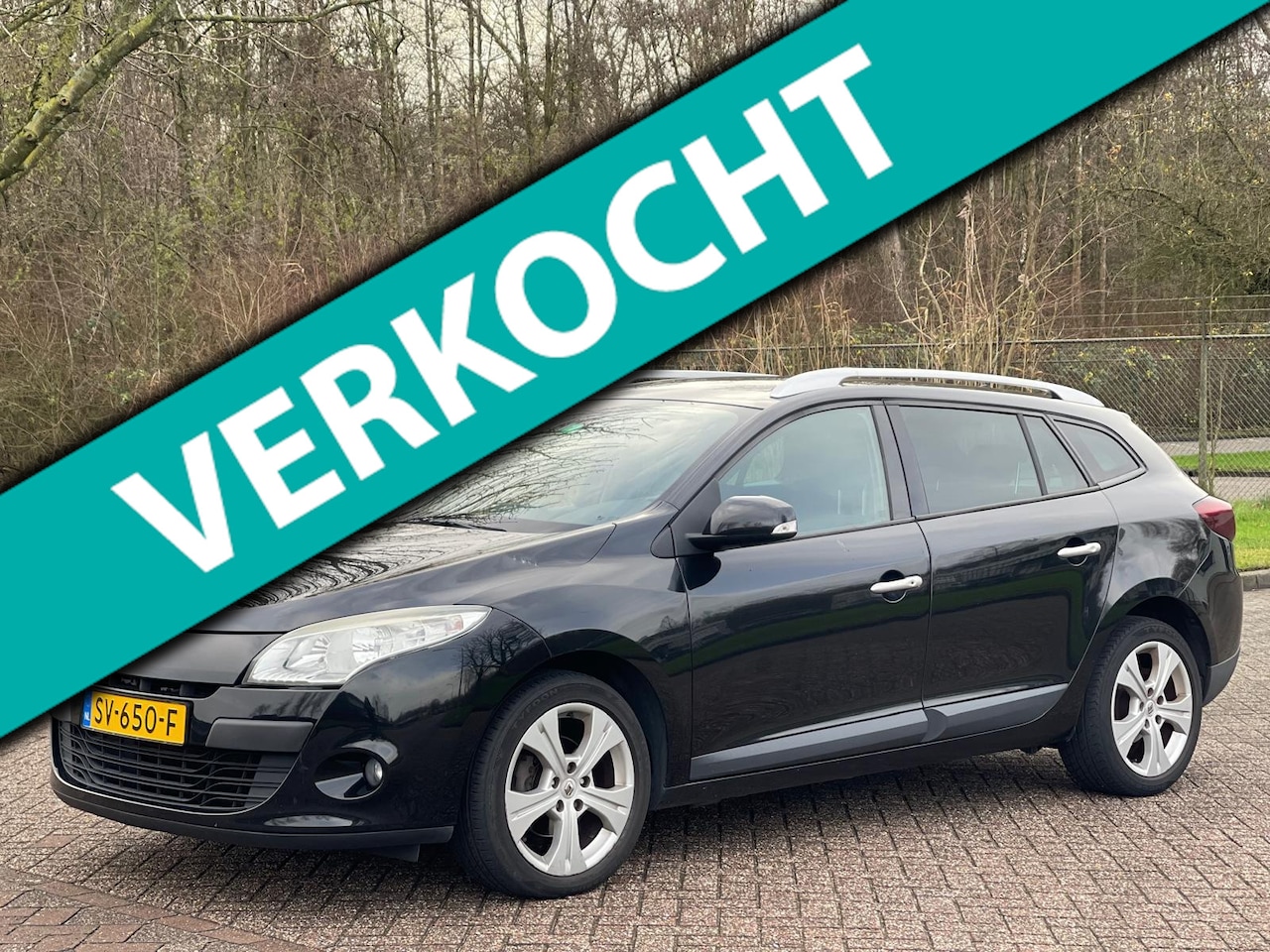 Renault Mégane Estate - 1.6 Dynamique/AIRCO/CRUISE/NAVI/PARKEERSENS ACHTER - AutoWereld.nl