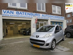 Peugeot 107 - 1.0-12V XR | 1e Eigenaar | Airco | Radio-Cd speler | Nieuwe APK | Financ. v.a. €76 p/m