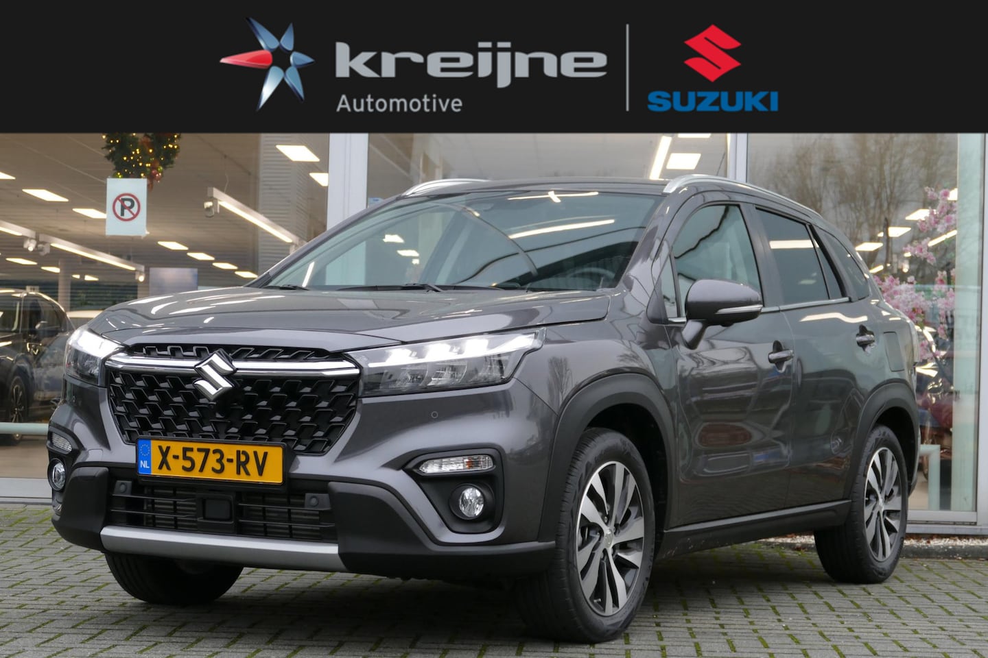 Suzuki S-Cross - 1.4 Boosterjet Style Smart Hybrid | Panoramadak | 360 Camera | Adapt Cruise | Apple/Androi - AutoWereld.nl