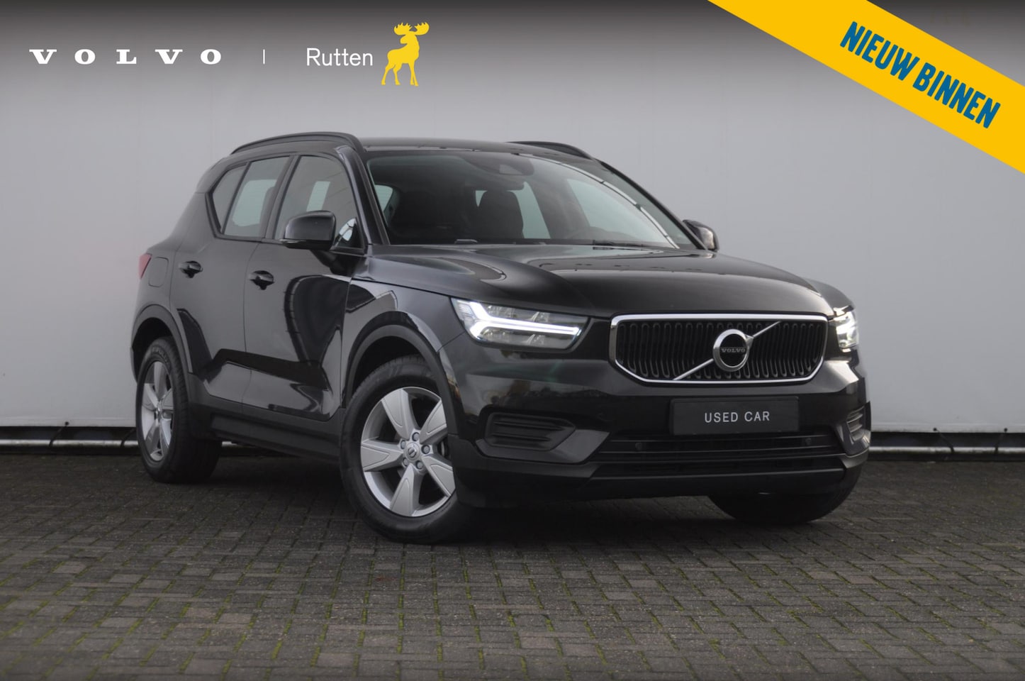 Volvo XC40 - T3 163PK / Cruise control / Parkeersensoren met camera / Automatisch climate control / Blu - AutoWereld.nl