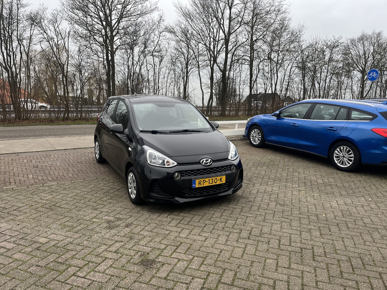 Hyundai i10 - 1.0i Comfort CRUISE AIRCO 5-DEURS - AutoWereld.nl