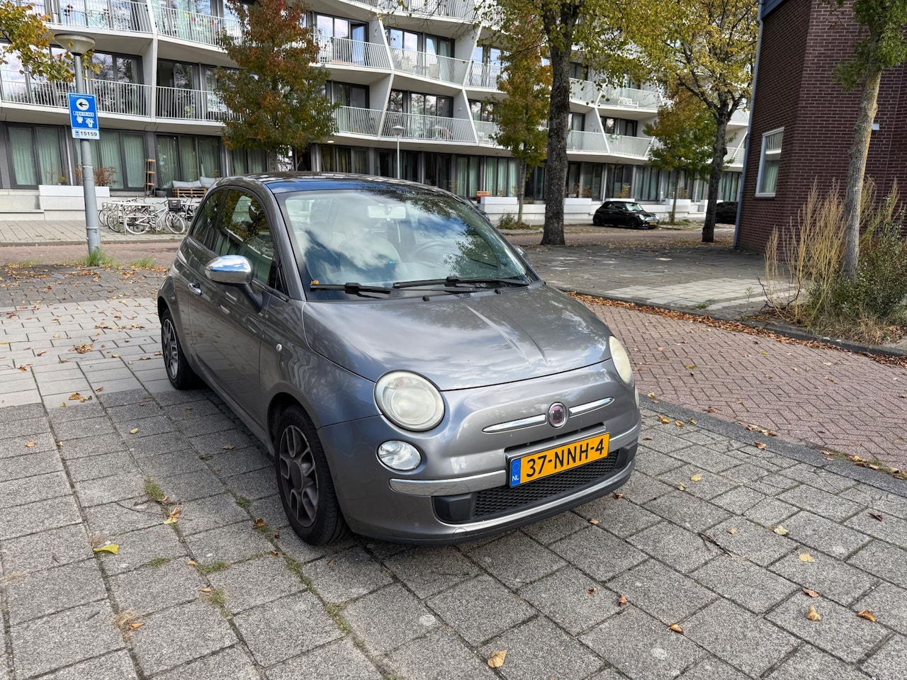 Fiat 500 - 1.2 Lounge Automaat Panorama Airco - AutoWereld.nl