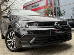 Volkswagen Polo - 1.0 TSI LIFE * NAVIGATIE/ CARPLAY/ RADAR/ LMV/ VIRTUAL DASHBORD