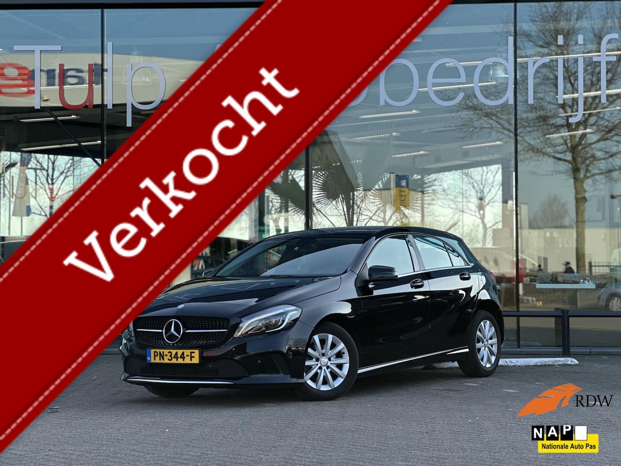 Mercedes-Benz A-klasse - 180 Business Solution Pdc Navi LED Clima NAP - AutoWereld.nl