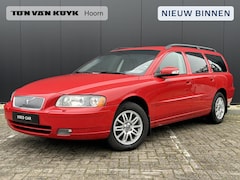 Volvo V70 - 2.4 Edition / Bi Xenon / Pdc / Stoelverwarming /