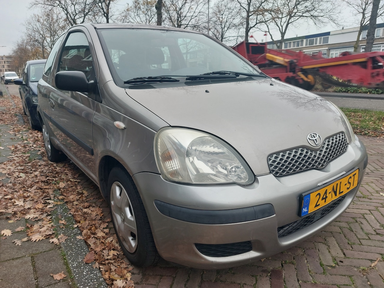 Toyota Yaris - 1.3 VVT-i Idols - AutoWereld.nl