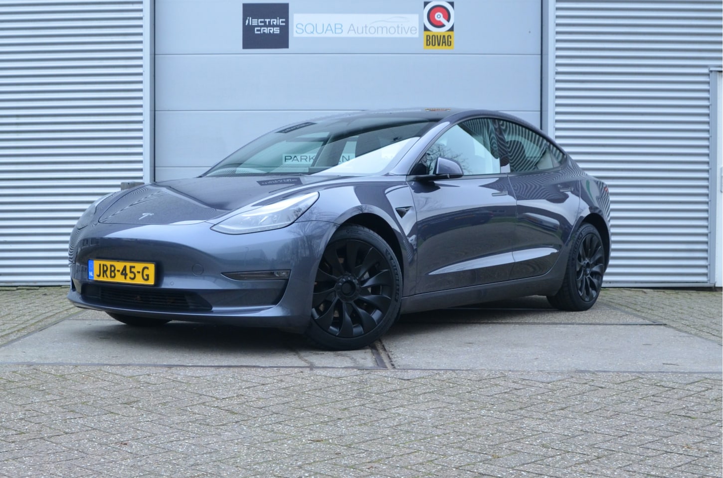 Tesla Model 3 - Long Range RWD Long Range AWD 75 kWh AutoPilot, Warmtepomp, Pano - AutoWereld.nl