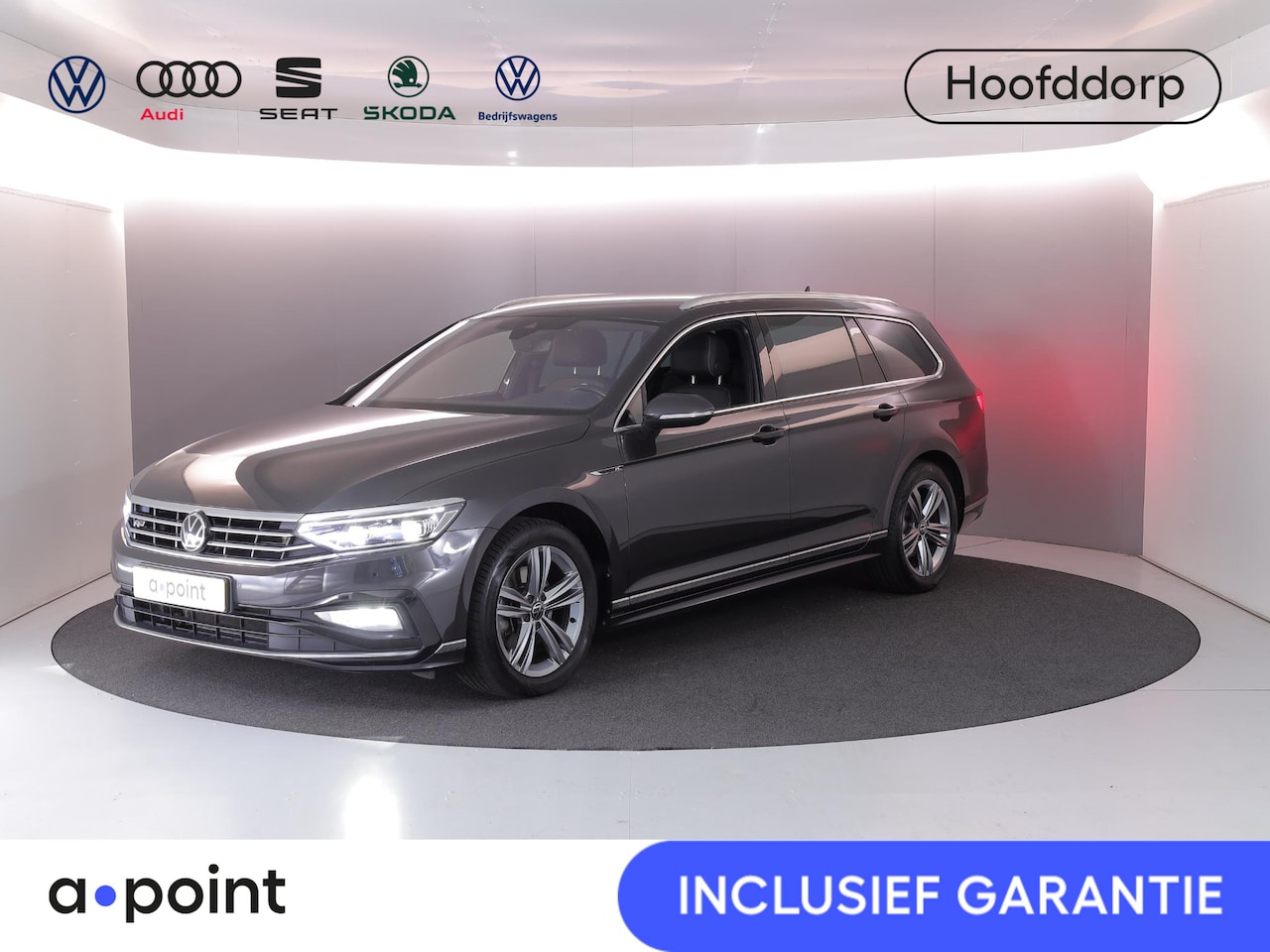Volkswagen Passat Variant - 1.5 TSI R-Line Business 150 pk Automaat (DSG) | Verlengde garantie | Navigatie | Parkeerse - AutoWereld.nl