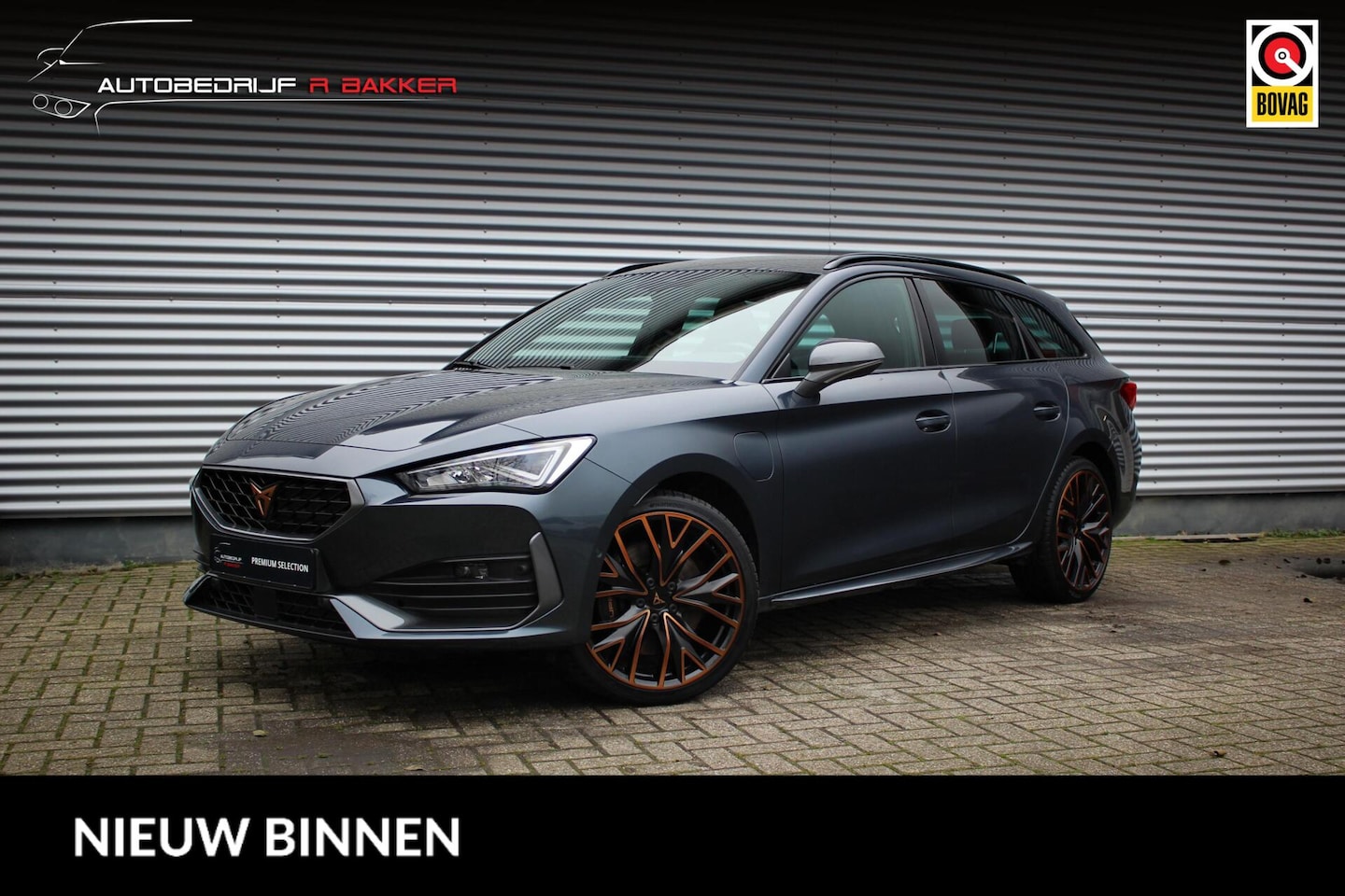CUPRA Leon Sportstourer - 1.4 e-Hybrid 245 // 245PK | Trekhaak | Camera | DCC | 19 inch | Memory | LED | Dealer onde - AutoWereld.nl