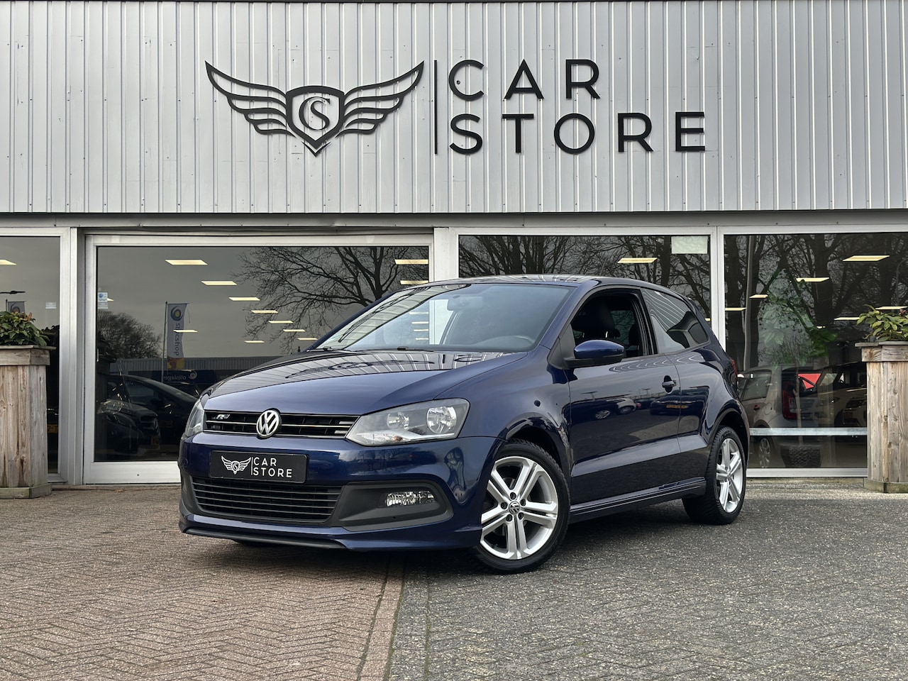 Volkswagen Polo - 1.2 TSI Highline R-LINE|CRUISE|CLIMA|CARPLAY|GOED ONDERHOUDEN - AutoWereld.nl
