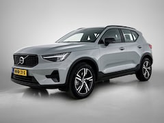 Volvo XC40 - B4 Dark | Trekhaak | Pilot Assist | BLIS | H&K | Memory Seats |