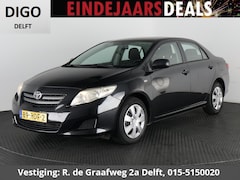 Toyota Corolla - 1.6-16V Terra | Navigatie | Trekhaak | Airco |