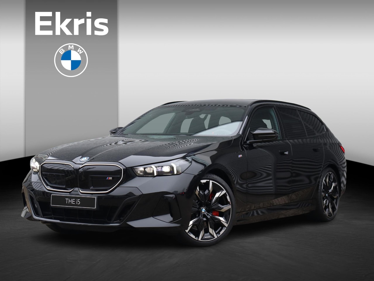 BMW i5 Touring - M60 xDrive M Sportpakket Pro | Innovation Pack | Travel Pack | Iconic Glow - AutoWereld.nl