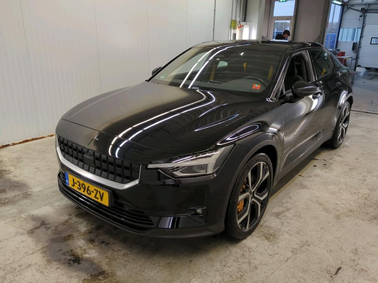 Polestar 2 - Performance Pack Long Range Dual Motor 408PK 78kWh [ CAMERA+PILOT PLUS+20'' LMV+CARPLAY ] - AutoWereld.nl