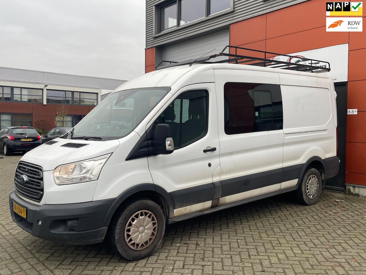 Ford Transit - 350 2.2 TDCI L3H2 DC Trend APK AIRCO CRUISE CAMERA PDC TREKHAAK - AutoWereld.nl