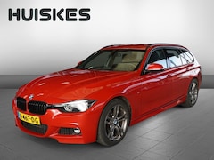 BMW 3-serie Touring - 318iM Sport Corporate Lease | Navigatie | Leder | Stoelverw