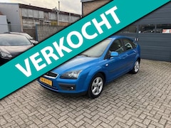 Ford Focus - 1.6-16V First Edition