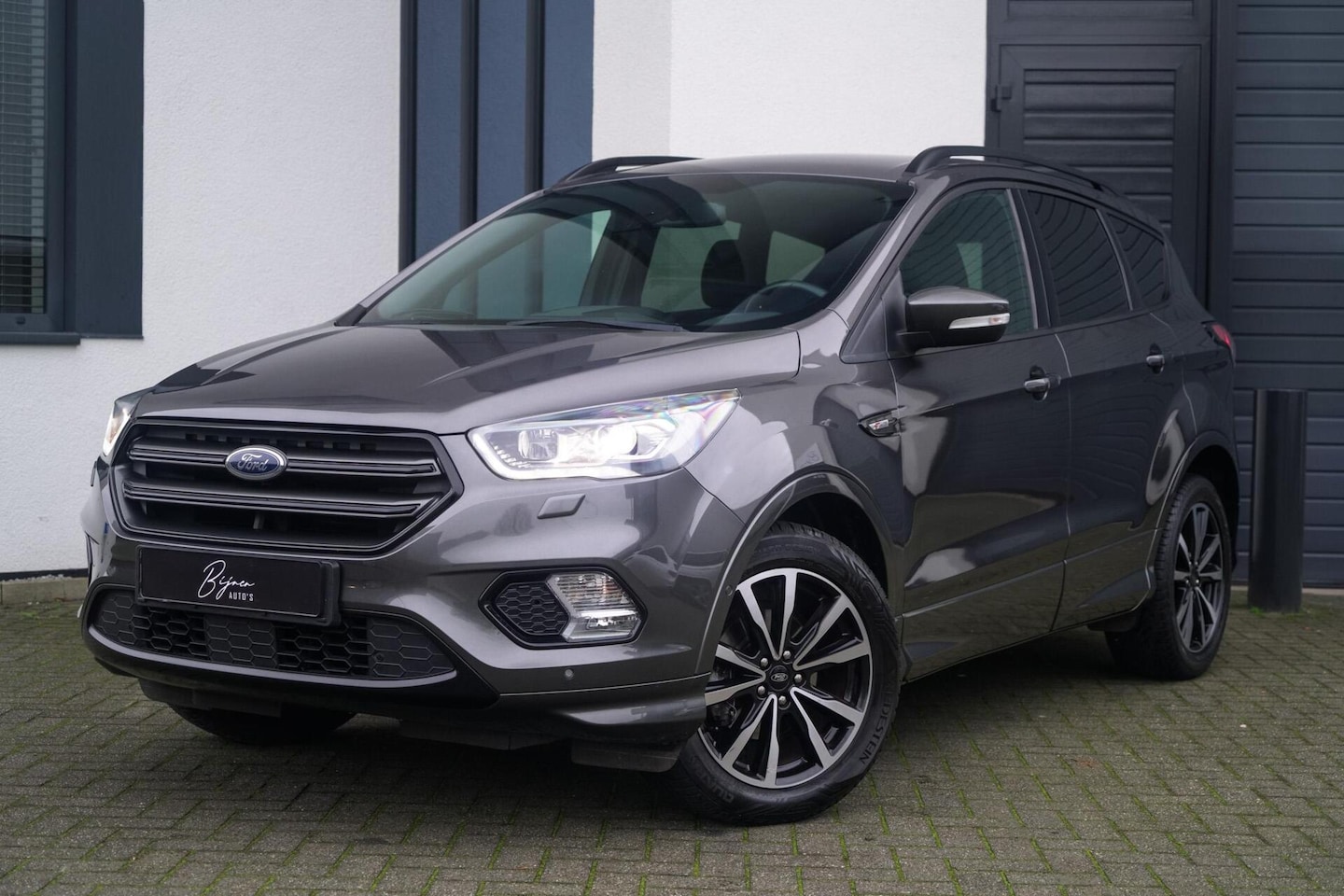 Ford Kuga - 1.5 EcoBoost ST Line CAMERA / SONY / ALLSEASON - AutoWereld.nl