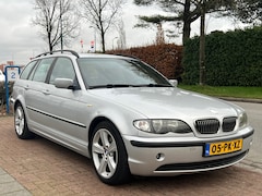 BMW 3-serie Touring - 320i Special Edition 6 CYL *AUTOMAAT| TREKHAAK