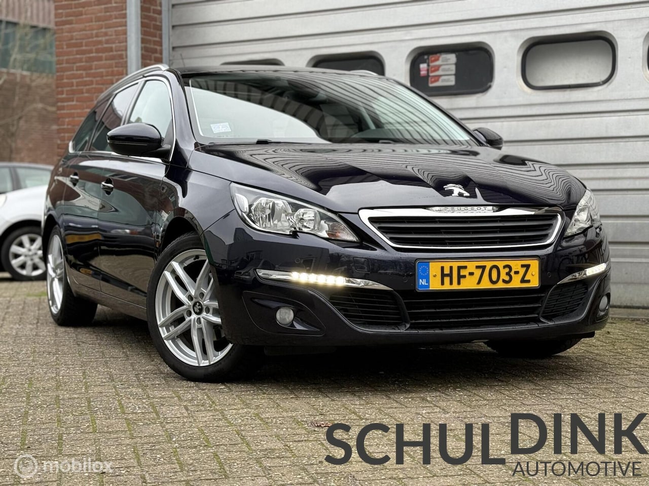 Peugeot 308 SW - 1.2 PureTech Style TREKHAAK|CRUISE CONTROLE - AutoWereld.nl