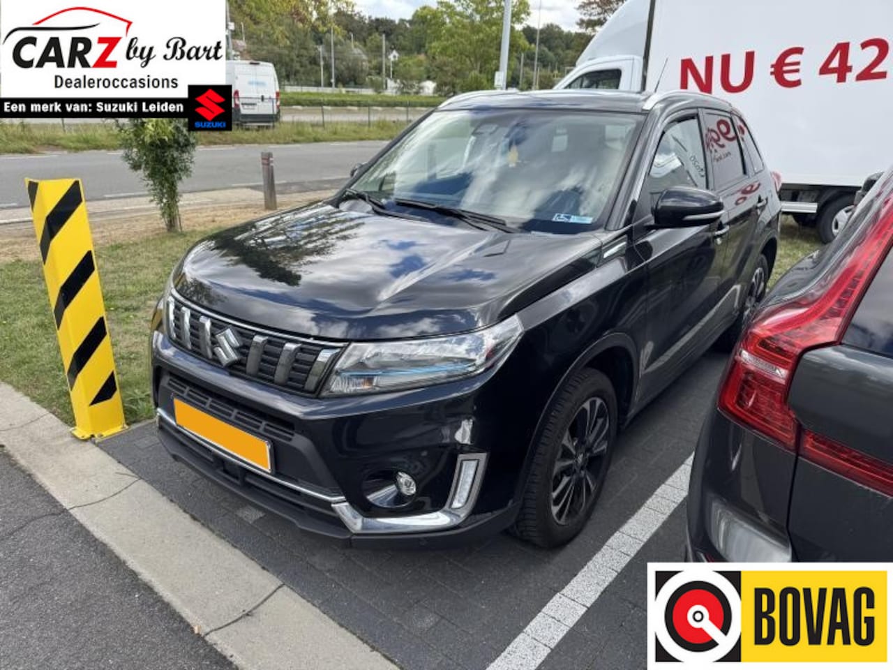 Suzuki Vitara - 1.5 FULL HYBRID STYLE AUT. Trekhaak | Adaptive Cruise | Camera - AutoWereld.nl