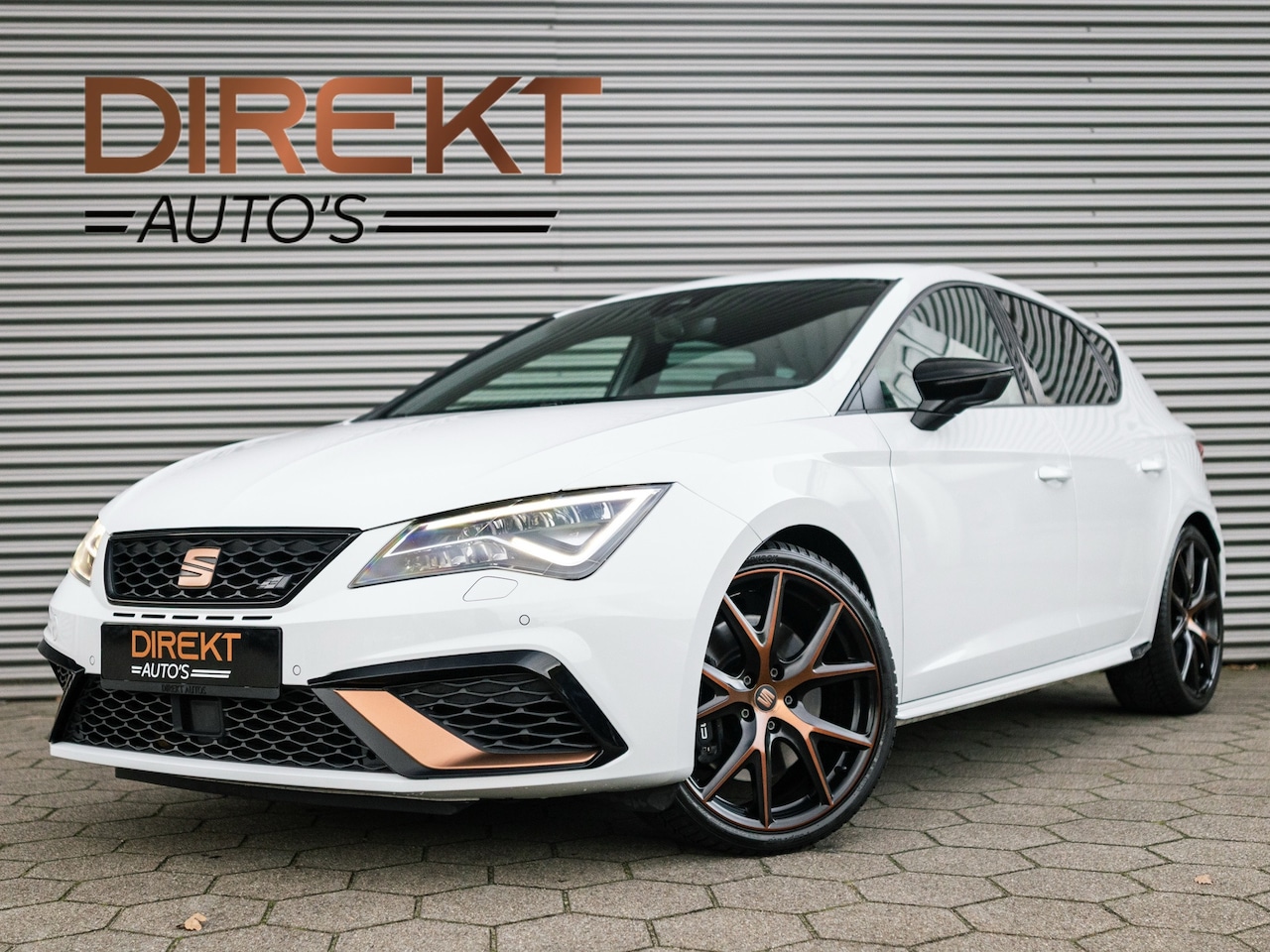 SEAT Leon - 2.0 TSI CUPRA VIRTUAL BEATS KEYLESS CAMERA - AutoWereld.nl