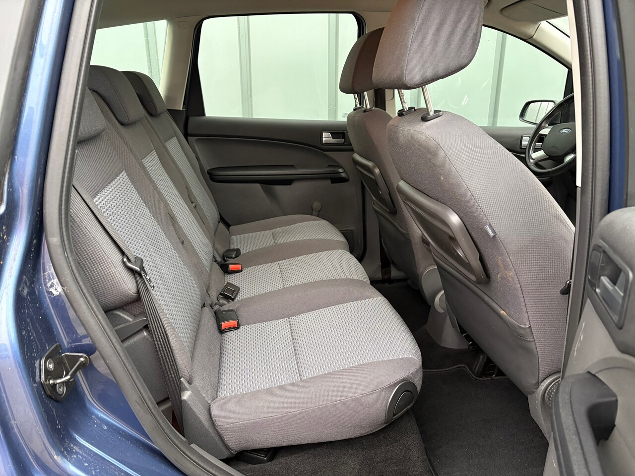 Ford Focus C-Max - 1.8-16V Futura NAP//AIRCO//CRUISE//NAVI//TREKHAAK