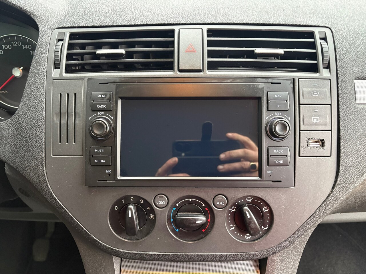 Ford Focus C-Max - 1.8-16V Futura NAP//AIRCO//CRUISE//NAVI//TREKHAAK