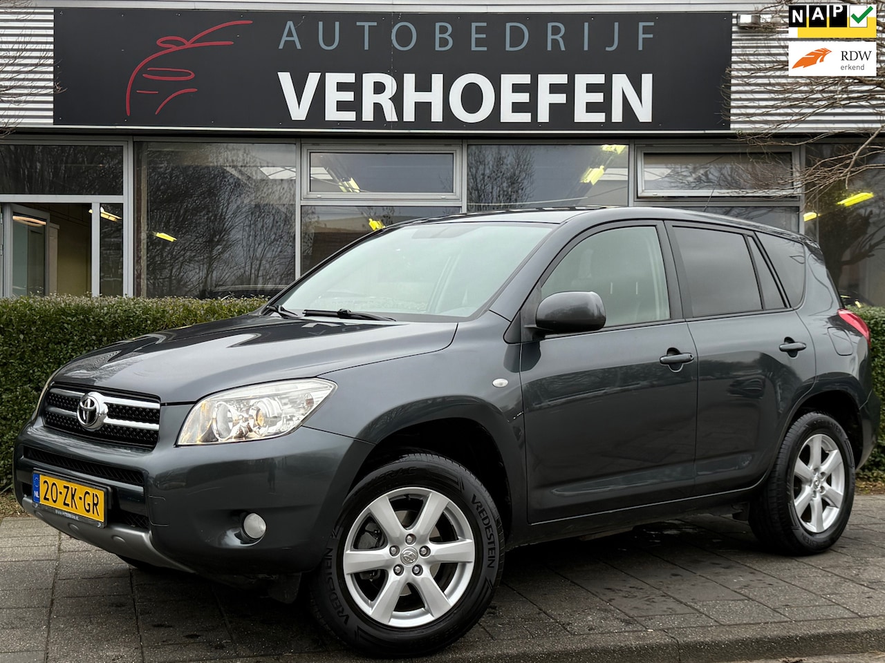 Toyota RAV4 - 2.0 VVTi X-Style - STOEL VERW - ZWART LEDER - TREKHAAK - CRUISE / CLIMATE CONTR - AIRCO ! - AutoWereld.nl