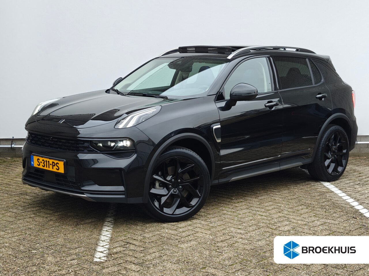 Lynk & Co 01 - 1.5 | Achterbank in delen neerklapbaar | Achteropkomend verkeer waarschuwing | Airco (auto - AutoWereld.nl