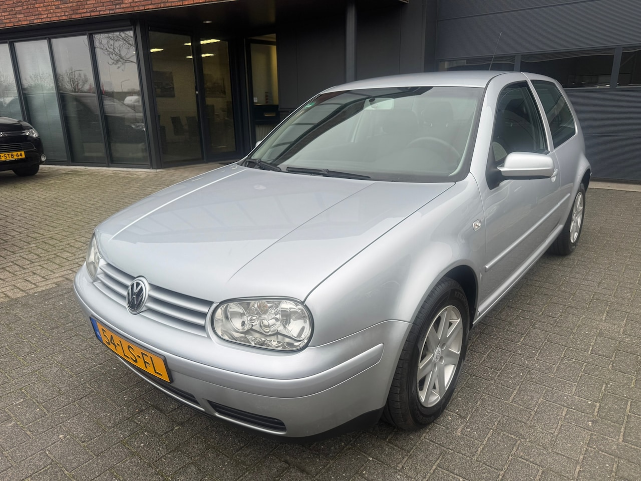 Volkswagen Golf - 1.6 Oxford 5DRS AUTOMAAT CLIMA 2E EIGENAAR ORIGINEEL NEDERLANDS NAP - AutoWereld.nl