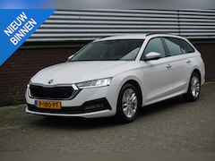 Skoda Octavia Combi - 1.0 TSI 110PK/Digi-Dashboard/Trekhaak/ Dealeronderhouden