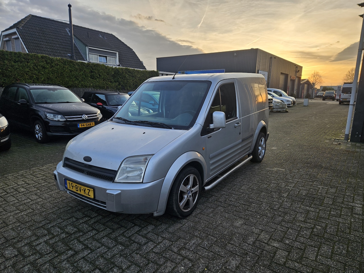 Ford Transit Connect - T200S 1.8 TDdi Celebration T200S 1.8 TDdi Celebration - AutoWereld.nl