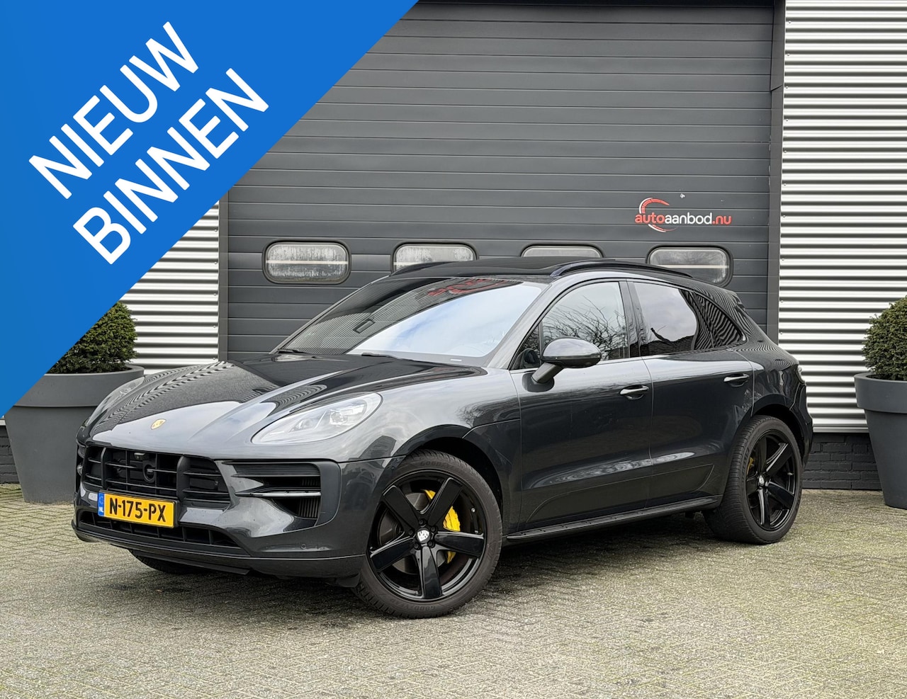 Porsche Macan - 3.0 S Sport Chrono | Panoramadak | 360* Camera | 21 Inch Lichtmetalen Velgen | Elektrische - AutoWereld.nl