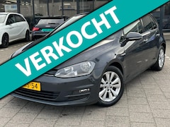 Volkswagen Golf - 1.6 TDI Highline BlueMotion