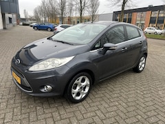 Ford Fiesta - 1.4 Titanium 1e EIG CLIMA CRUISE PDC NAP