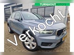 Volvo XC40 - 1.5 T2 Momentum Camera | Apple carplay