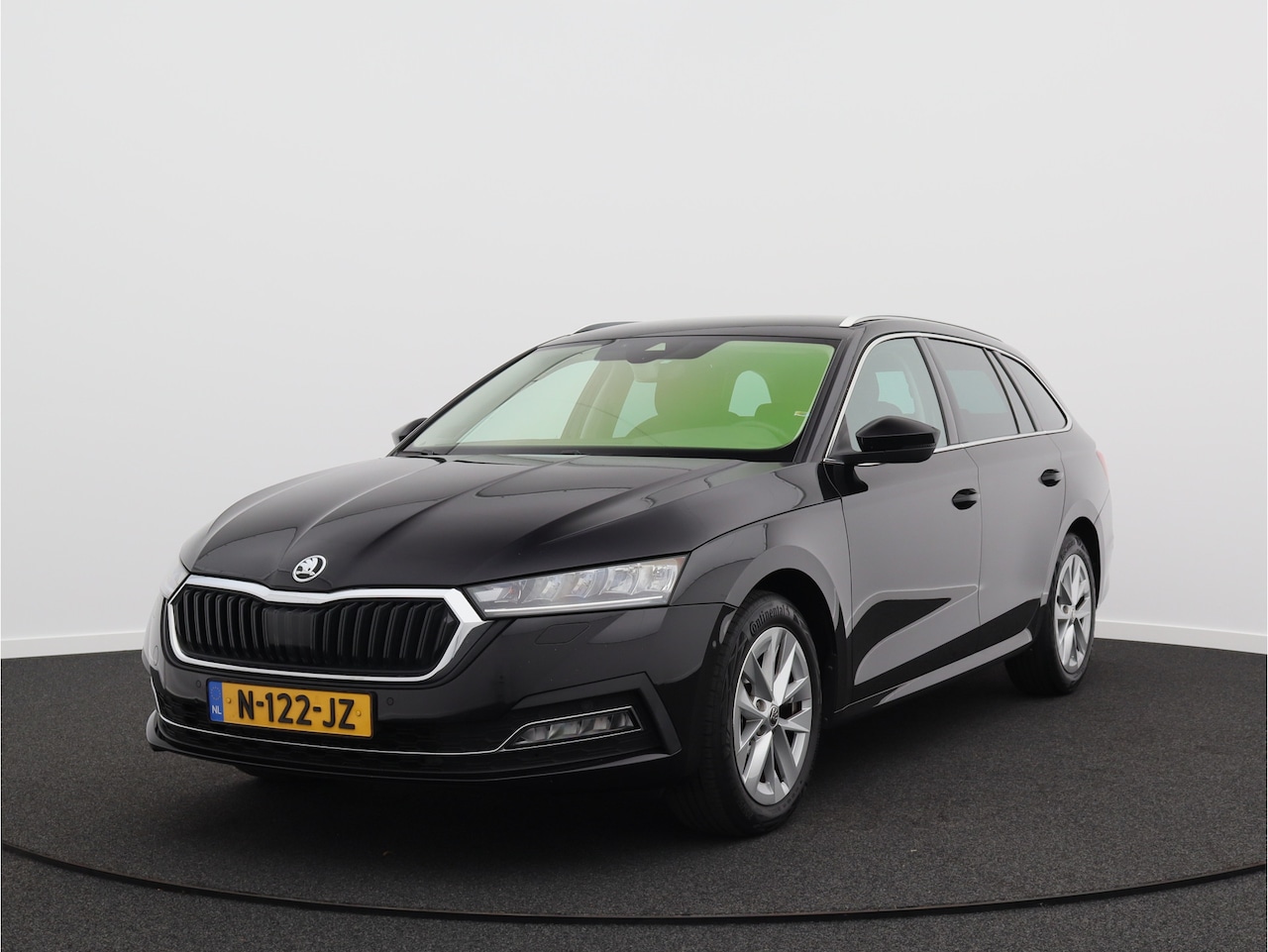 Skoda Octavia Combi - 1.5 e-TSI Business Edition Plus/ automaat/ zeer mooi! - AutoWereld.nl