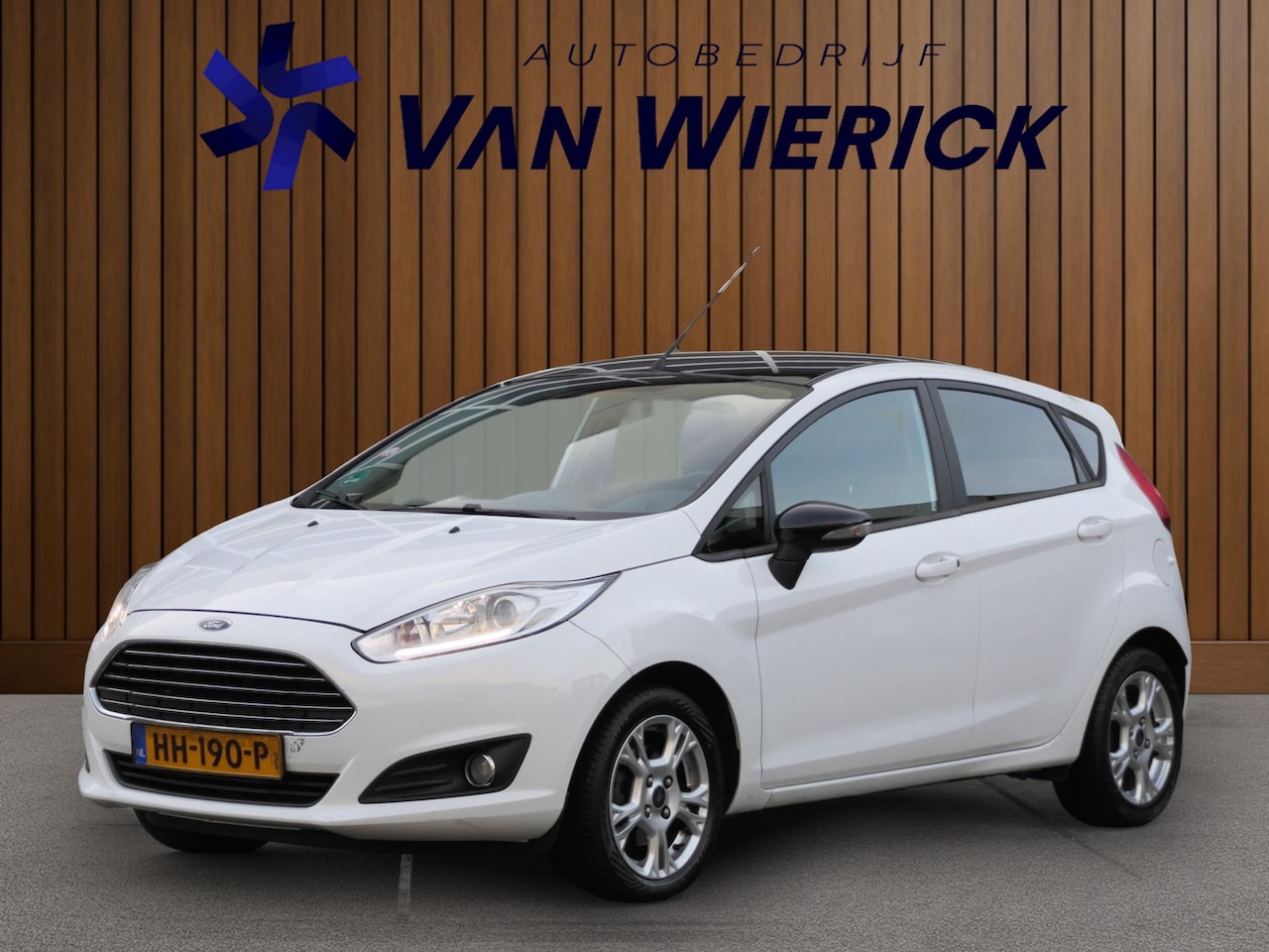 Ford Fiesta - 1.0 White Edition | LM Velgen | Bluetooth | Airco - AutoWereld.nl