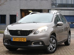 Peugeot 2008 - 1.2 PureTech Blue Lion / Trekhaak / Sensoren / Panorama Dak
