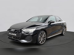 Audi A3 Limousine - 30 TFSI 116Pk S Edition / Stoelverwarming / Camera / 19'' LMV